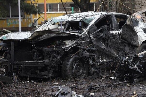 У Дніпрі оперативно надають допомогу мешканцям будинків, що зазнали пошкоджень 6 січня внаслідок ворожого удару