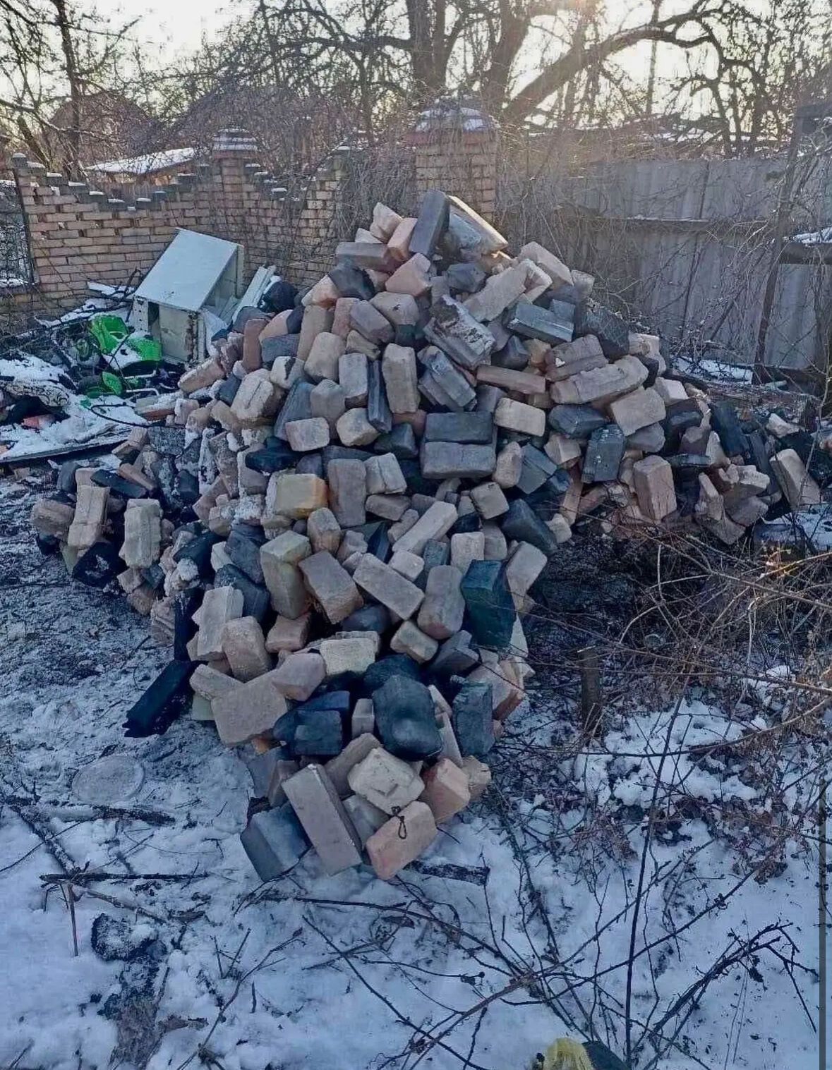 "Нам бы тоже такое не помешало": эксперт рассказал о новом типе маскировочных сеток, которые использует враг. Фото