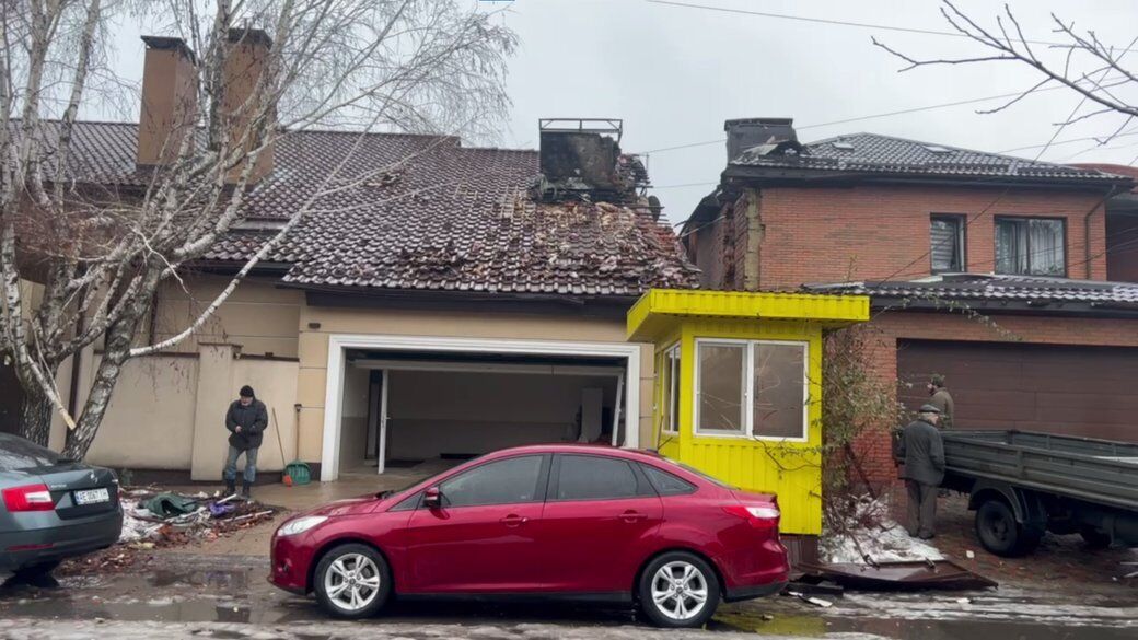 "Це другий день народження в мене": мешканці Дніпра розповіли про атаку дронів на місто та її наслідки. Фото і відео