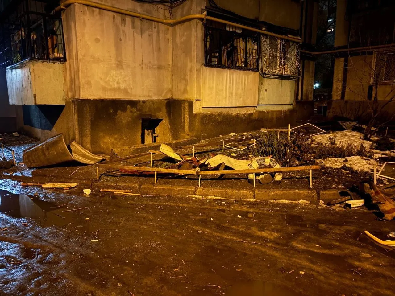 Росія атакувала дронами Дніпро: пошкоджено житлові будинки та навчальні заклади, серед поранених – діти. Фото та відео