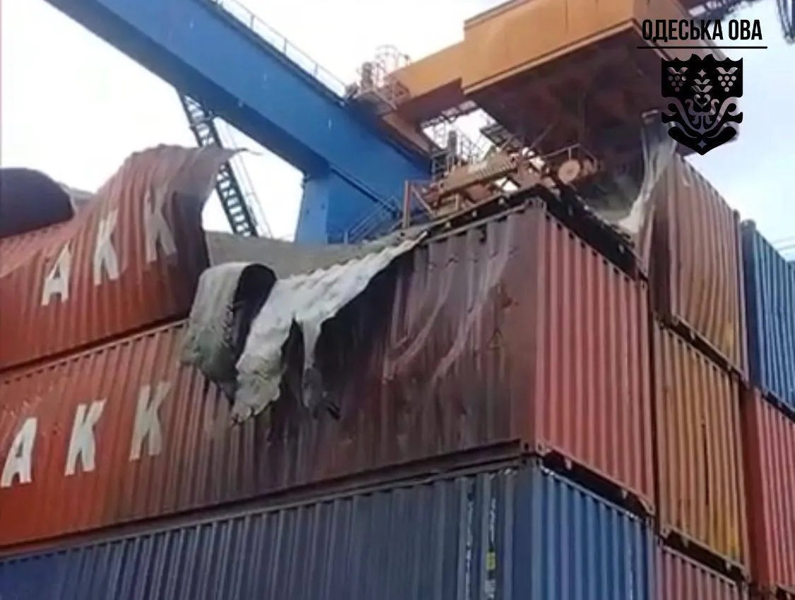 Россия нанесла ракетно-дроновой удар по портам в Одесской области: есть жертвы, пострадавшие и разрушения. Фото