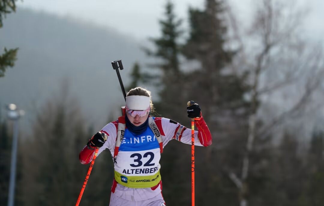 Несмотря на отстранение Беларуси: на Кубке мира по биатлону возник исторический случай