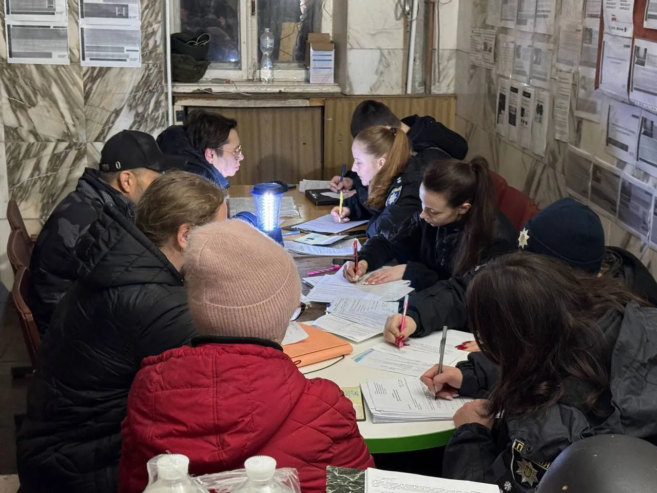 Росія вдарила "Іскандерами" по Кривому Рогу: загинула жінка, 23 поранених, серед них – 6 дітей. Фото, відео