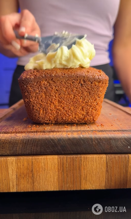 Ароматний апельсиновий кекс з кремом до чаю: ділимось простим рецептом випічки