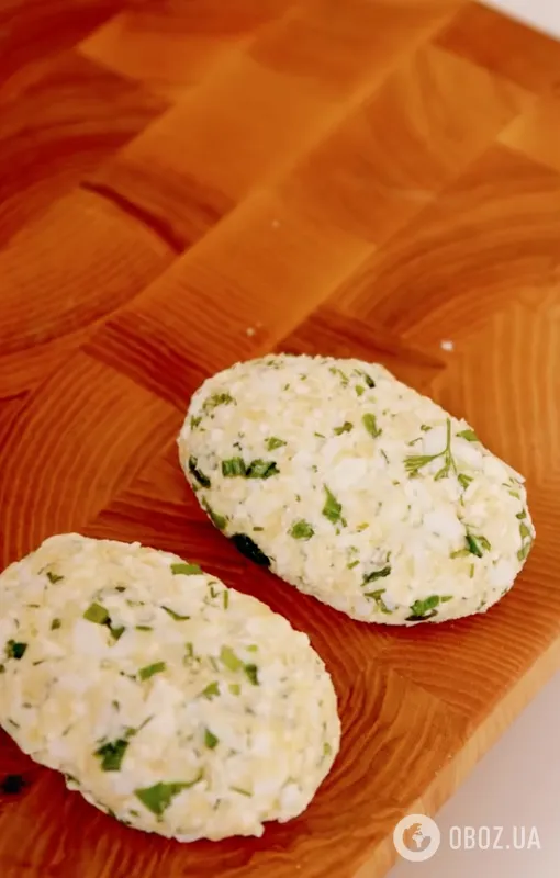 Ситні котлети з варених яєць і сиру: смачна страва для тих, хто на дієті