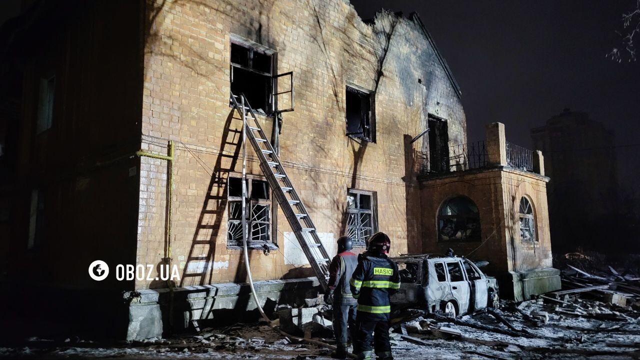 Россия устроила масштабную атаку на Украину: в Киеве среди погибших медик, во Львове – удар по критической инфраструктуре. Подробности