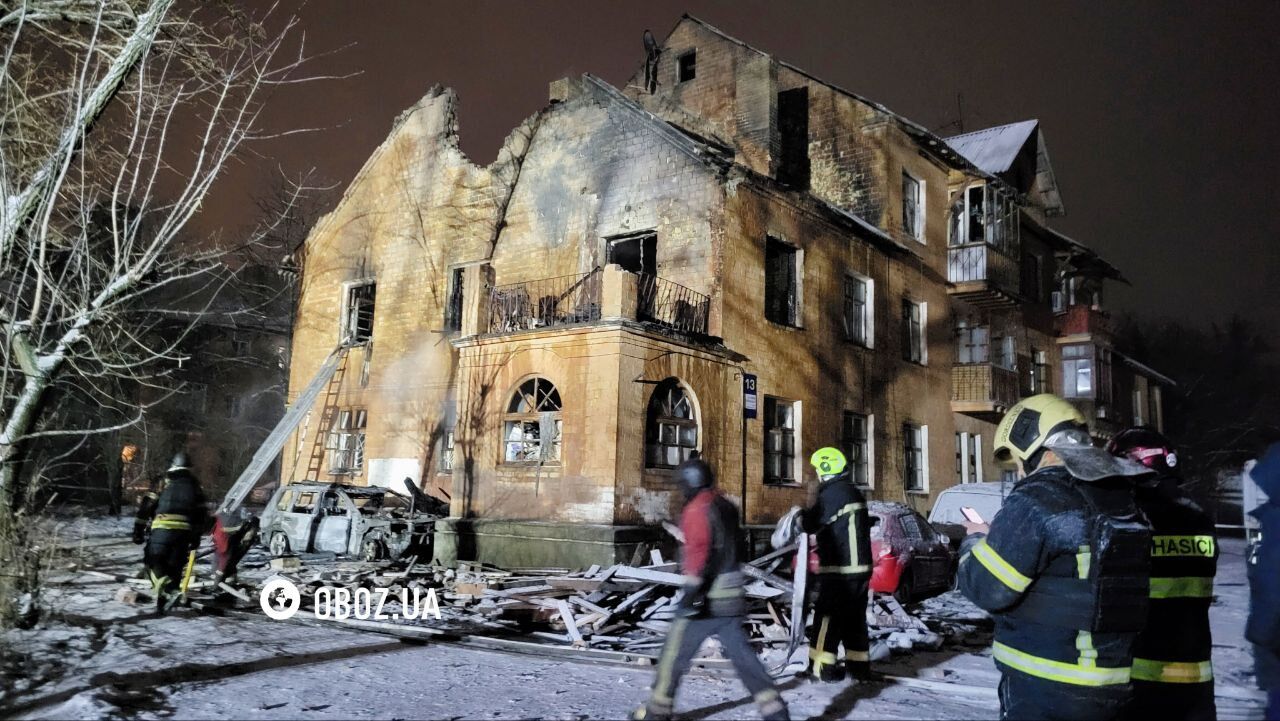 Россия устроила масштабную атаку на Украину: в Киеве среди погибших медик, во Львове – удар по критической инфраструктуре. Подробности