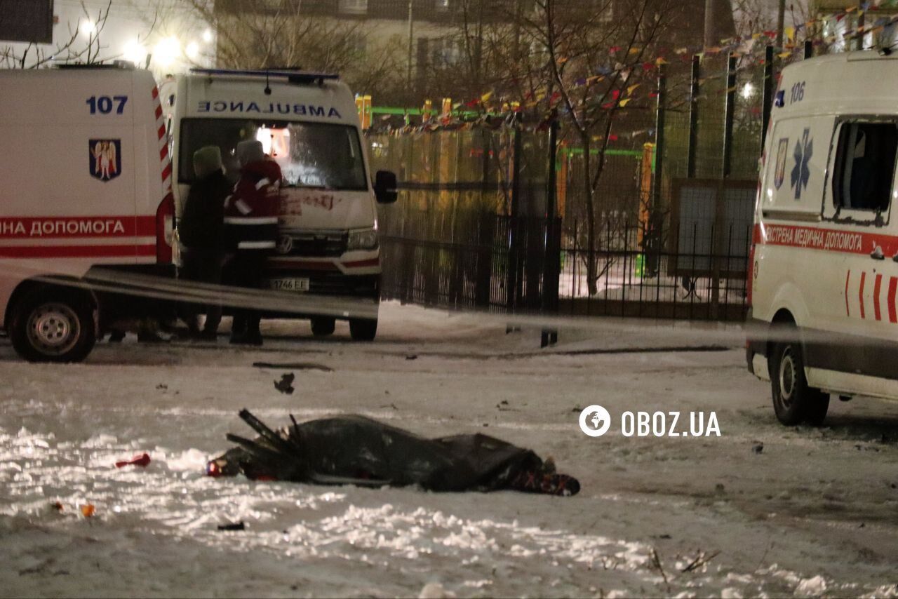 Россия устроила масштабную атаку на Украину: в Киеве среди погибших медик, во Львове – удар по критической инфраструктуре. Подробности