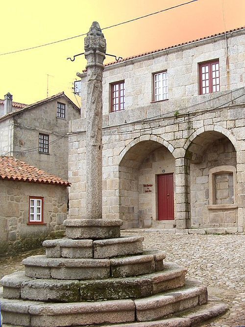 Основанное 8 веков назад: село в Португалии прозвали "тайным королевством"