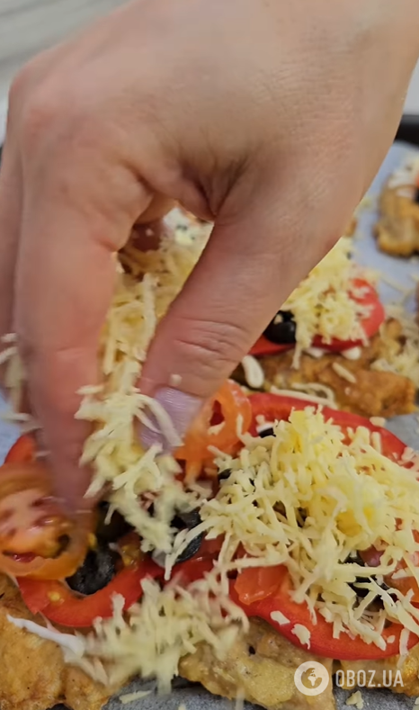 Найсмачніші домашні відбивні з помідорами та сиром: як приготувати