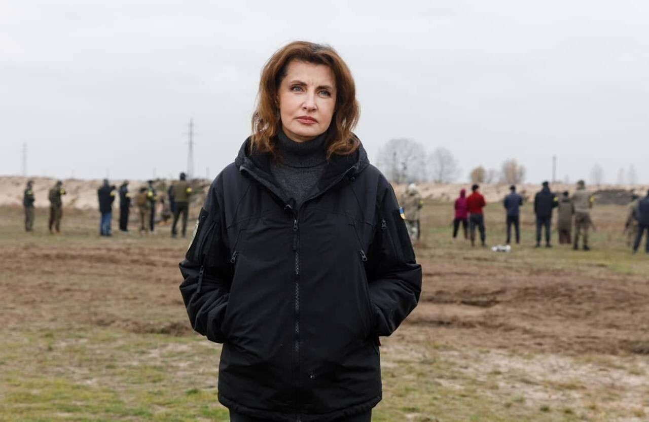 "Мое тепло в самую холодную ночь": Петр Порошенко с любовью обратился к жене в ее день рождения и показал совместные фото