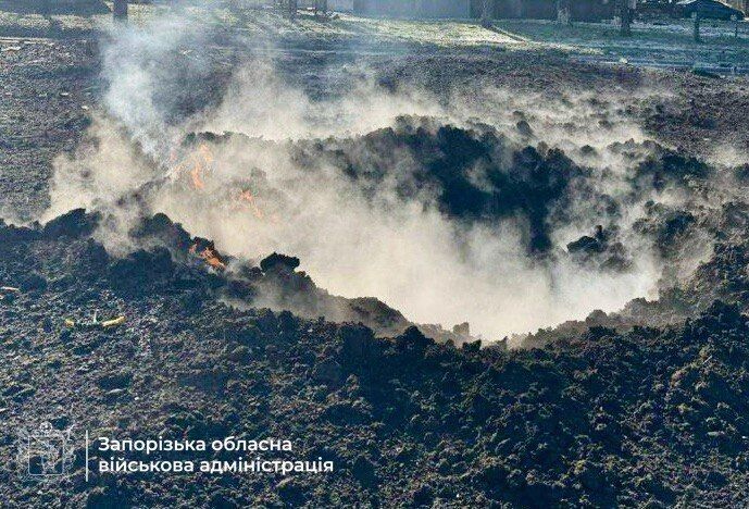 Армия России атаковала роддом в Запорожье: двое пострадавших. Фото, видео