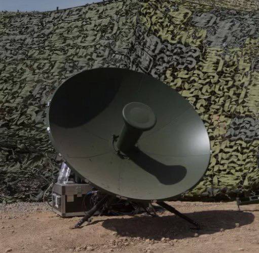 Военным РФ срочно передают на фронт терминалы спутникового интернета: в чем их особенность и как их выявлять. Фото