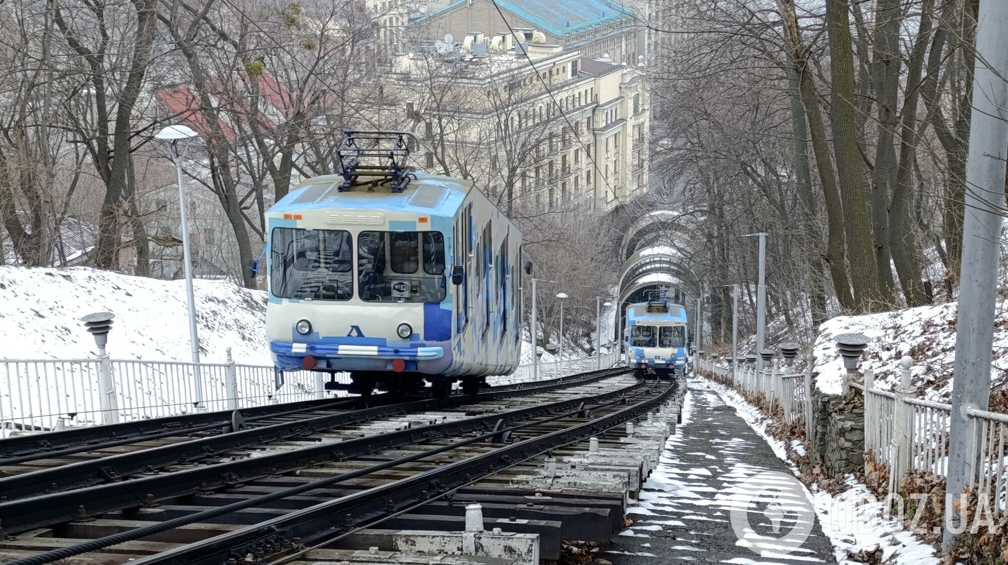 Швейцарский "лифт" на днепровских склонах: история и уникальные фото Киевского фуникулера