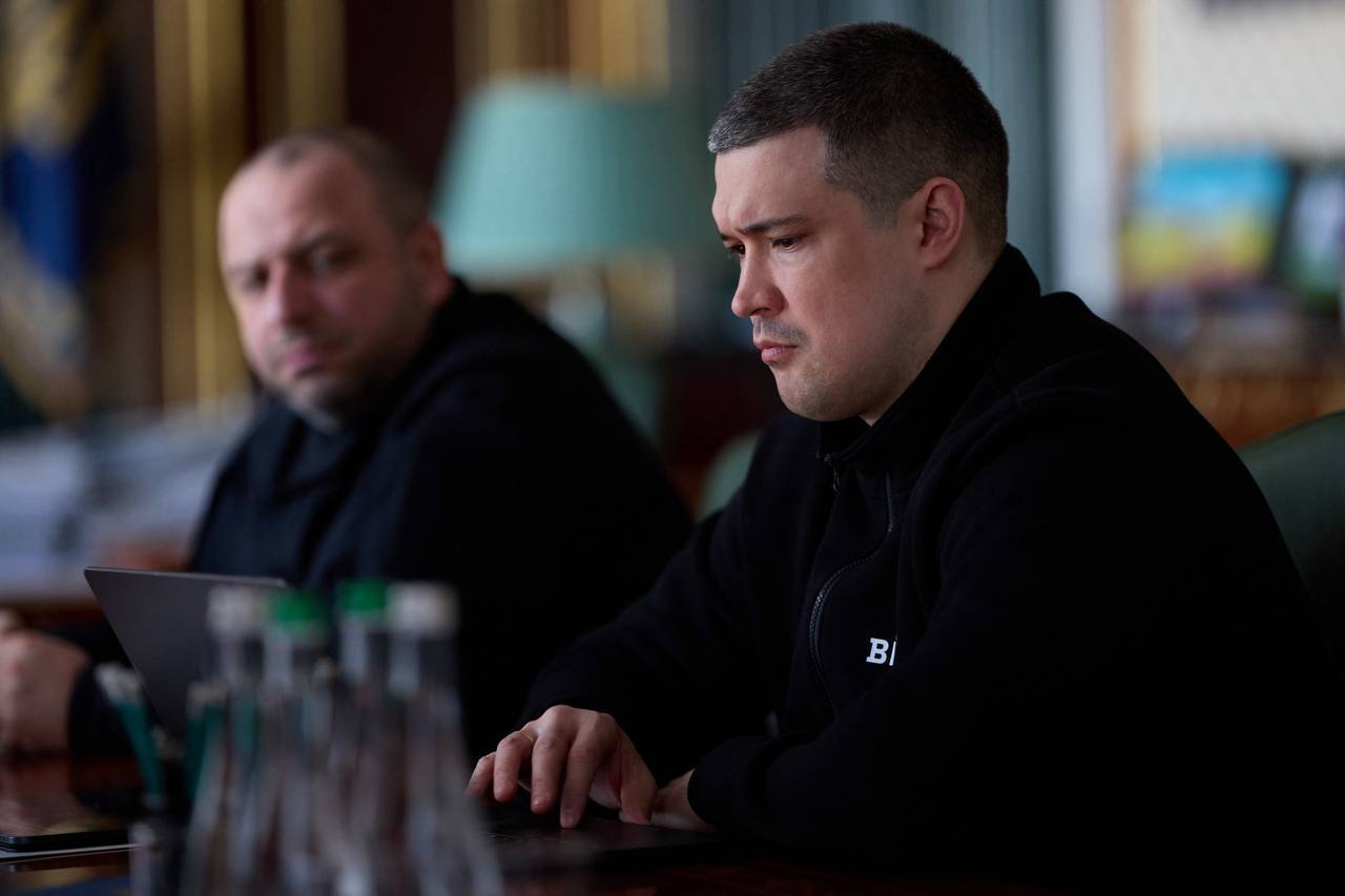 "У Украины нет времени ждать": Зеленский заявил, что Воздушные силы должны нарастить защиту областей от атак России