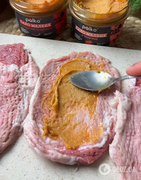 Соковиті м'ясні крученики для обіду: ідеально до картопляного пюре