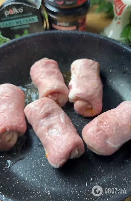 Соковиті м'ясні крученики для обіду: ідеально до картопляного пюре