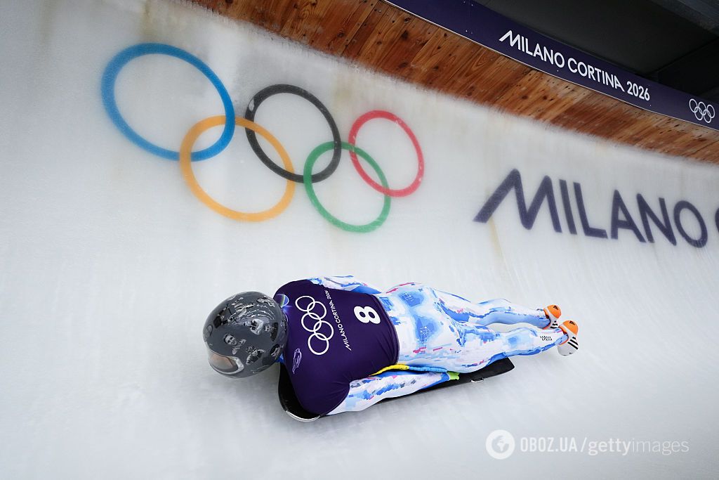 Гераскевич вдруге поспіль наплював на заборону МОК і вийшов у "шоломі пам'яті" на арену ОІ-2026, вигравши практику. Фотофакт