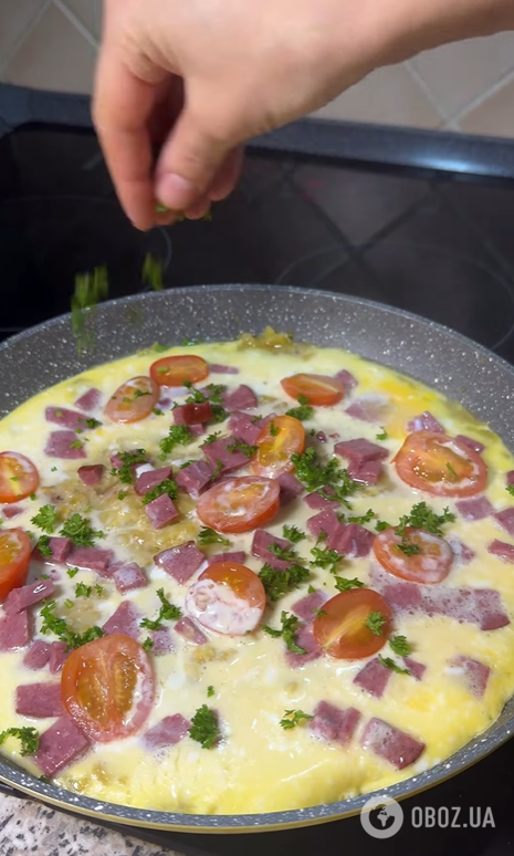 Смачна запіканка з натертої картоплі: додайте всередину улюблену начинку