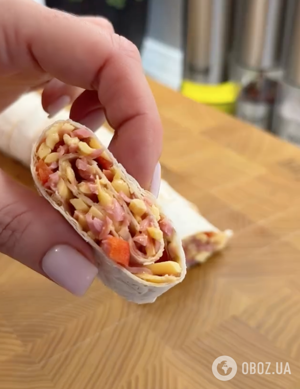 Що приготувати з лаваша: рецепт ситної та смачної страви на сковороді