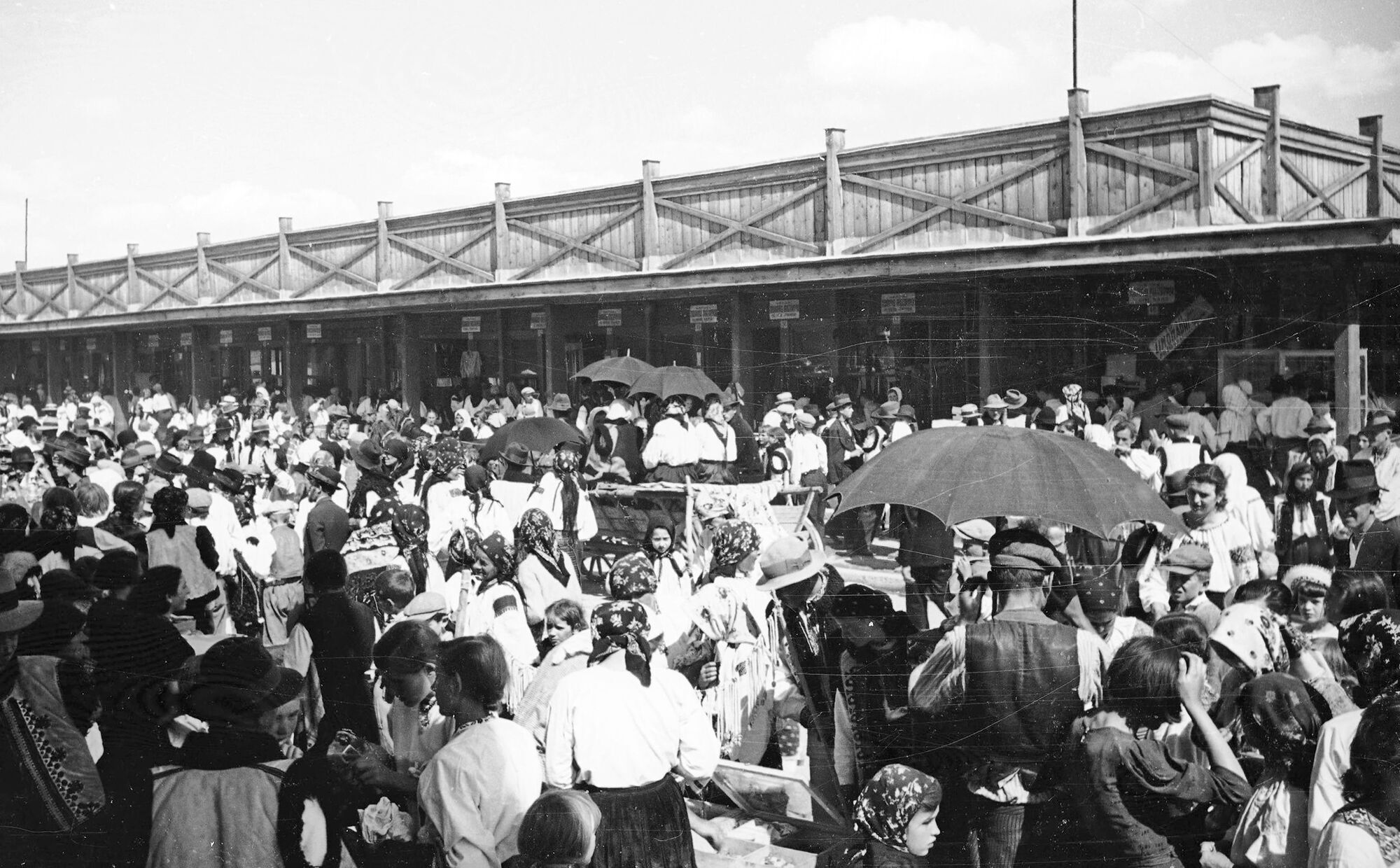 Косов в 30-х годах: в сети показали уникальные фотографии