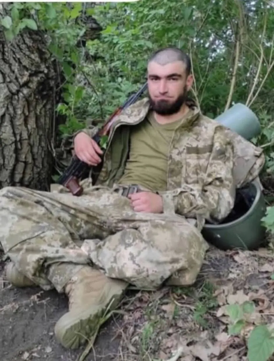 Поспешили переехать в новый дом, но погибли на вторую ночь: что известно о семье из Богодухова, в которой "Шахед" убил отца с тремя детьми