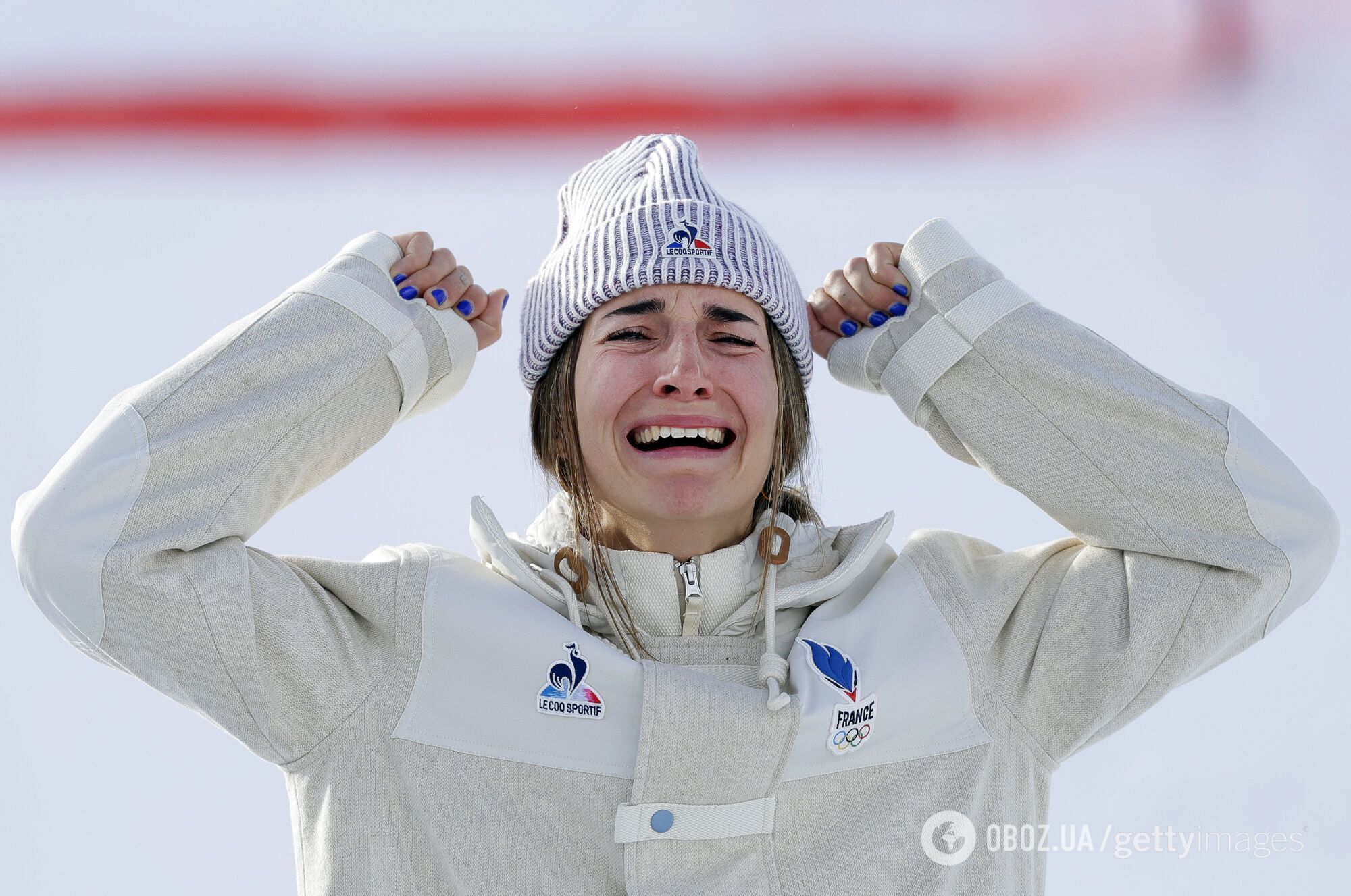 На ОИ-2026 спортсменка уже уходила домой, но в последний момент увидела, что у нее медаль. Ее эмоции попали на видео