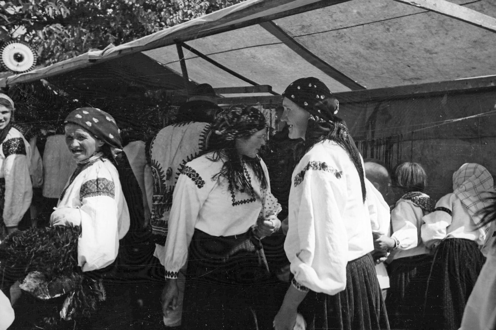 Косов в 30-х годах: в сети показали уникальные фотографии