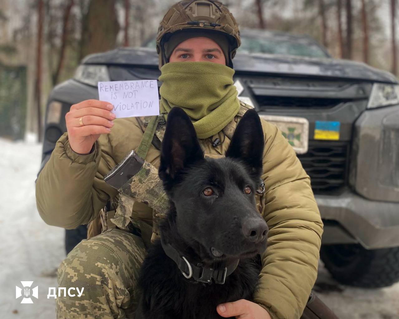 Пам'ять – це не порушення! Прикордонники й енергетики підтримали українського скелетоніста Гераскевича. Фото