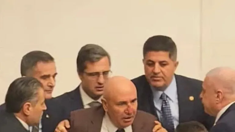 В парламенте Турции произошломассовоє побоище: что не поделили. Видео