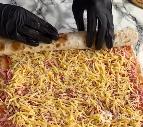 Лінивий та дуже ситний пиріг з лаваша на обід: готується максимум 25 хвилин