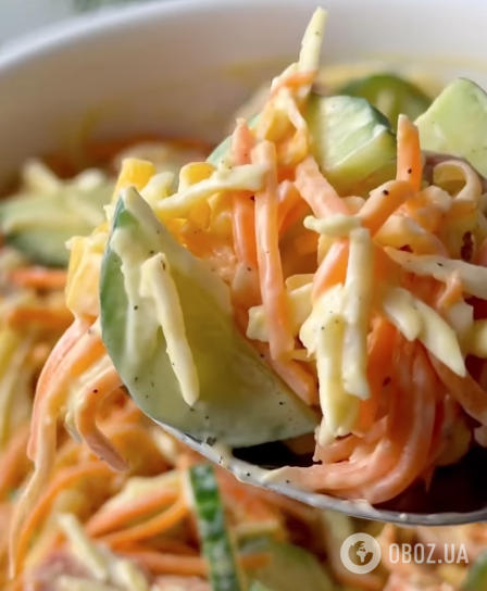 Ситний салат із моркви по-корейськи та копчених ковбасок: найпростіший рецепт страви