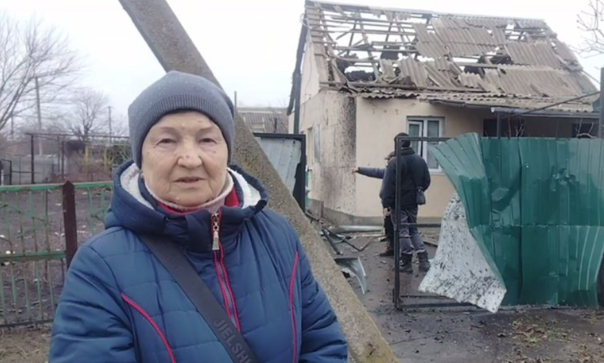 "Аби був на ліжку – уже все йому б було...": мешканка Вільнянська розповіла, як внук дивом врятувався від атаки РФ. Відео