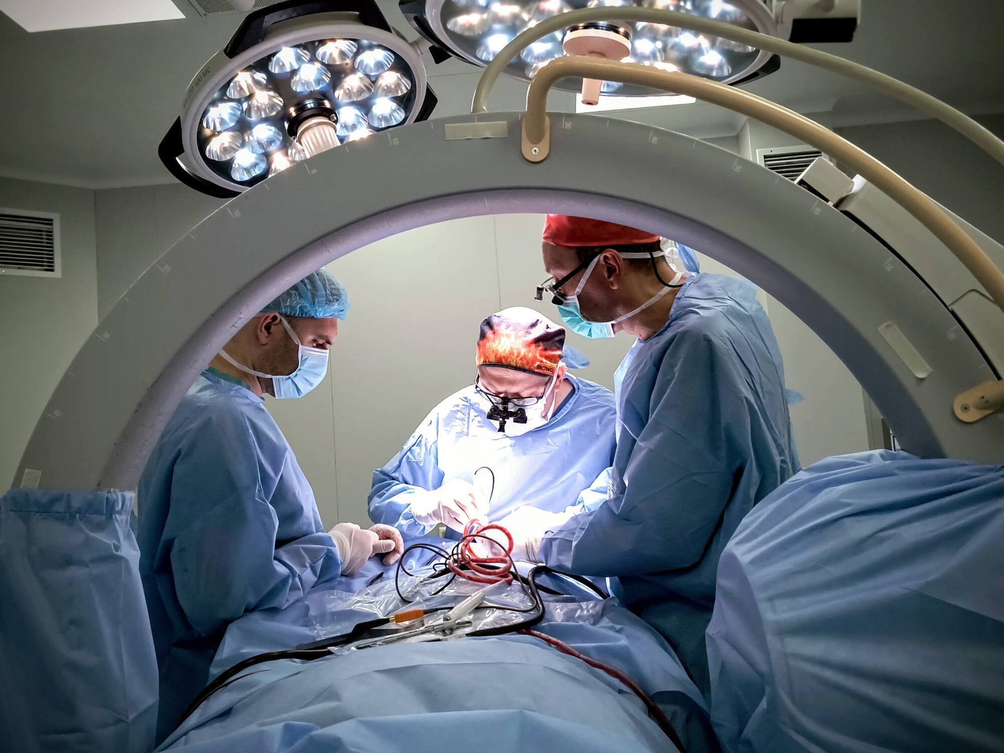 Впал в кому на следующий день после 16-летия: во Львове спасли подростка, который едва не погиб из-за гноя в мозге