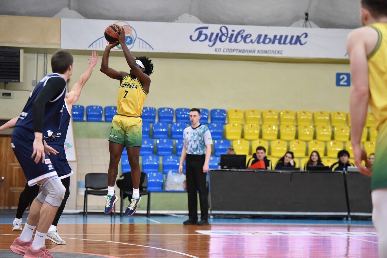 Важная победа "Киев-Баскета", домашнее поражение "Черкаських Мавп", успех "Запорожья". Результаты Суперлиги GGBET 14 февраля