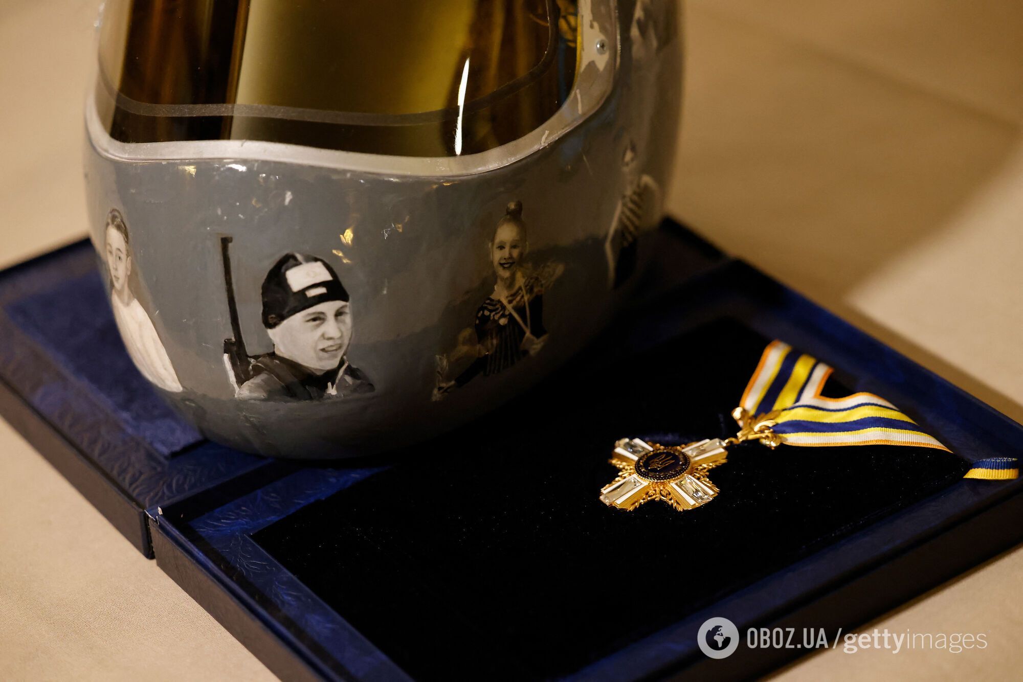 З'явилося відео, що зробив Гераскевич з орденом, який йому вручив Зеленський. Відео