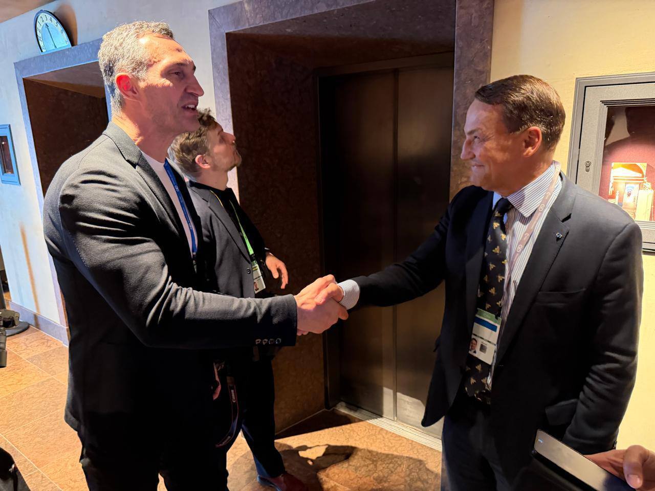 Говорив про необхідність посилення підтримки України і Києва: Володимир Кличко провів низку зустрічей на Мюнхенській конференції з безпеки. Фото