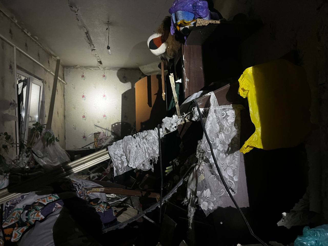 Росія атакувала Київ і область "Шахедами": є постраждалі, зафіксовано пошкодження. Подробиці та фото