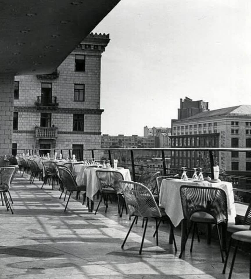 Культовий заклад замість McDonald's: історія та унікальні фото легендарного ресторану "Метро" в центрі Києва