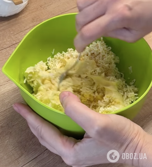 Закуска "Крабові квіти" за 5 хвилин: ділимося рецептом ефектної страви