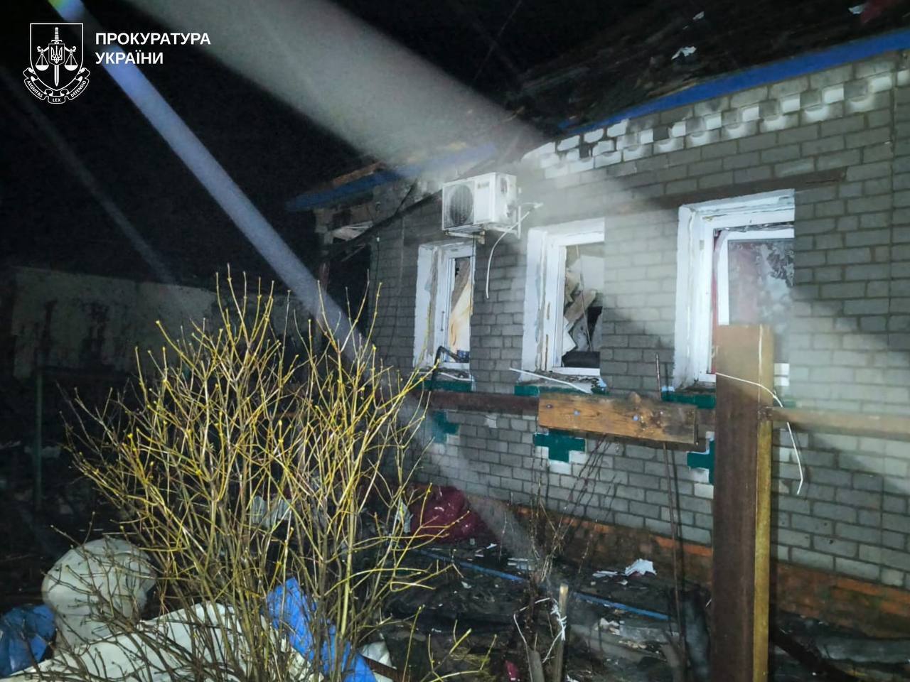 Під ударом був житловий сектор: на Харківщині внаслідок російської атаки постраждали п’ятеро людей. Фото