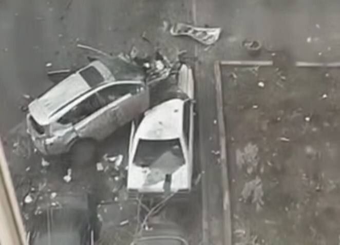 В Одесі вибухнуло авто, постраждав чоловік. Фото і відео