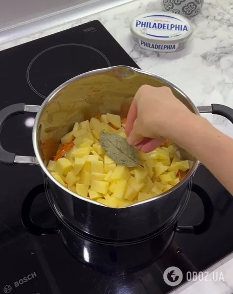 Домашній наваристий суп з червоною рибою: як приготувати