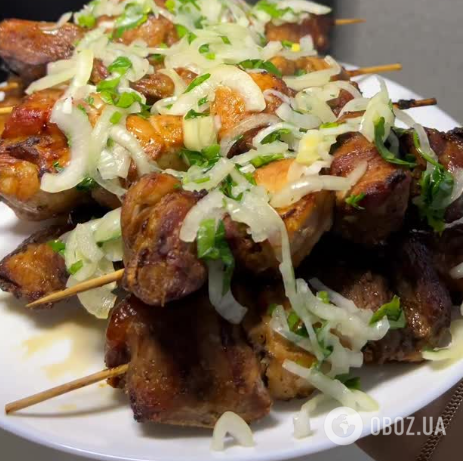 Як приготувати соковитий шашлик без мангала: ідеальний варіант для зимового періоду
