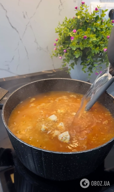 Как вкусно приготовить рис на обед: рецепт с курицей и овощами