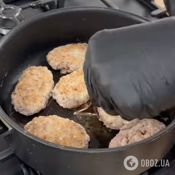 Что приготовить из вчерашней гречки: делимся рецептом сытных гречаников с фаршем