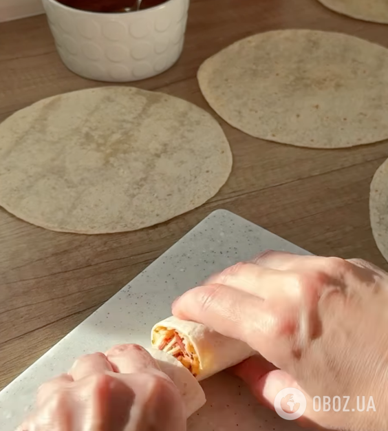 Что приготовить из лаваша: рецепт сытного блюда за 5 минут для перекуса