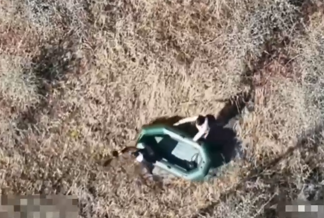 "Twin-тур до Молдови скасовано": прикордонники завадили спробі братів-близнюків перепливти Дністер. Відео