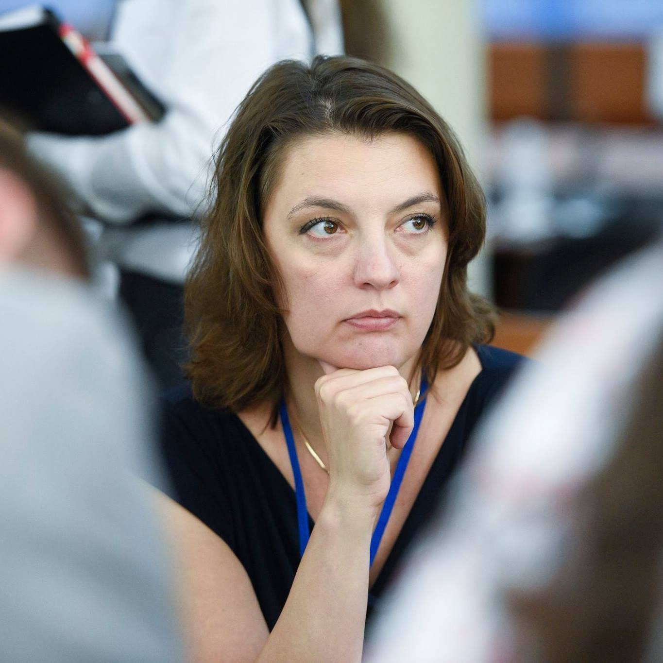 ЦИК зарегистрировала нового депутата от "Слуги народа": что о ней известно