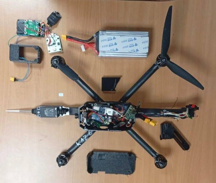 Враг использует украинские SIM-карты: эксперт указал на нюанс со сбросом оккупантами FPV с БПЛА. Фото